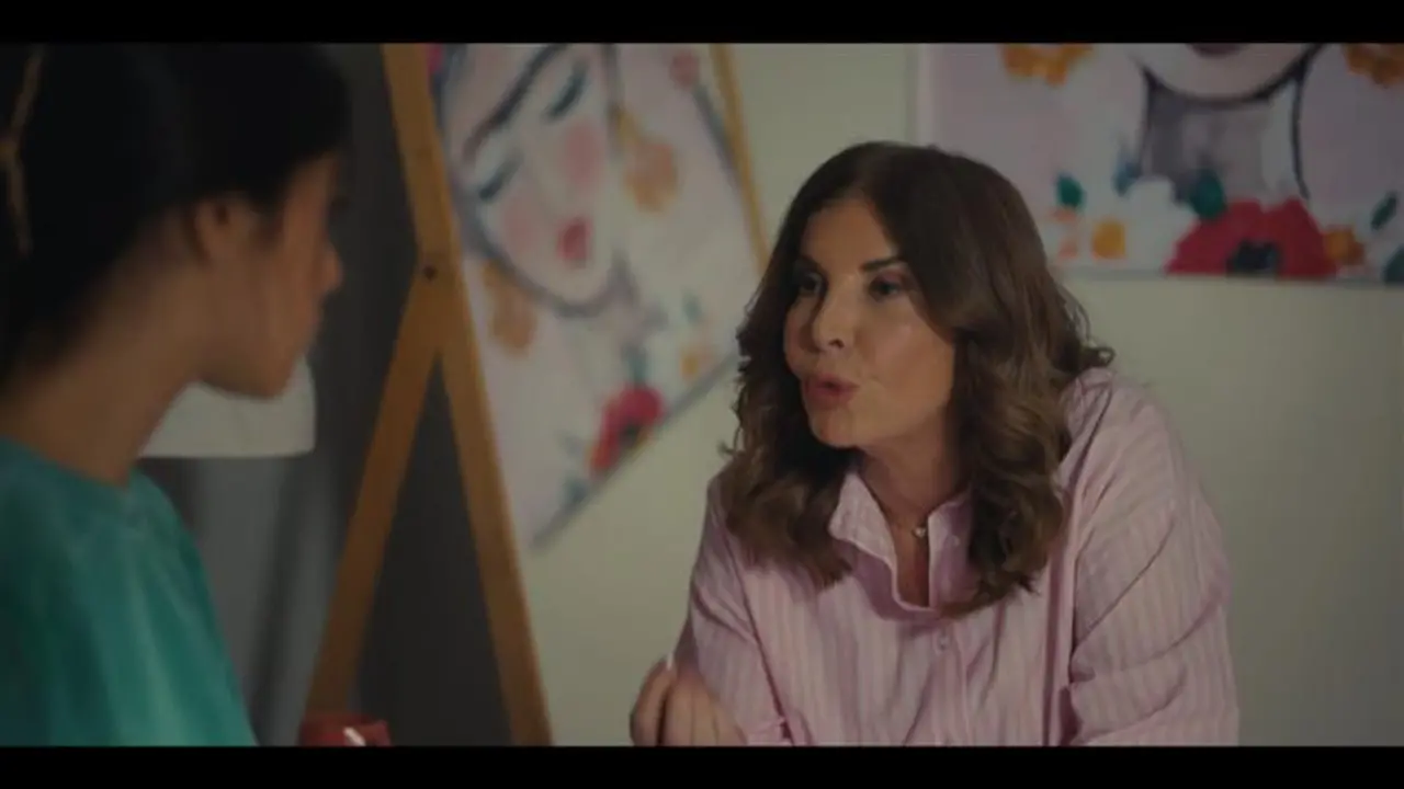 مواجهة مشتعلة بين ياسر جلال وهمت وهالة في مسلسل كلهم بيحبوا مودي الحلقة 11